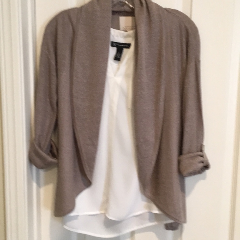 sweater - Picture 2 of 4
